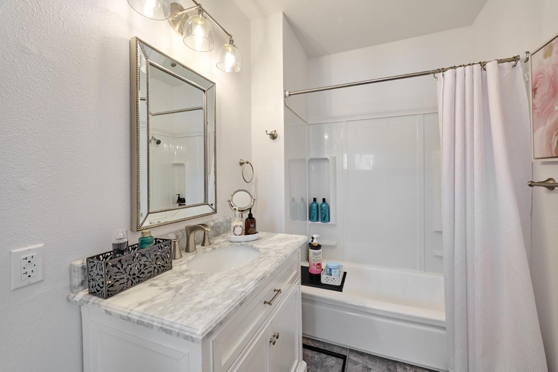 Home - Elegant Comfort 22 Minutes To Osu Lebanon Extérieur photo